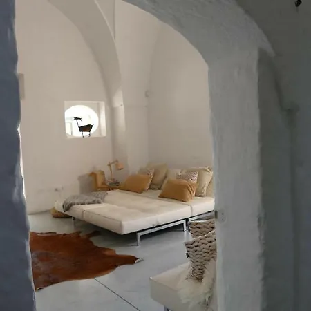 度假居 Masseria Canali Serranova